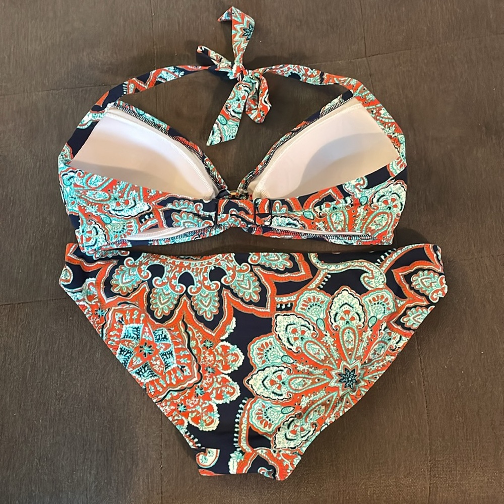 LANDS’ END SIZE 8 Paisley Two Piece Swimsuit - Picture 4 of 7